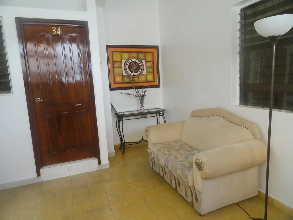 Hotel Odette Colonial Santo Domingo 2*,