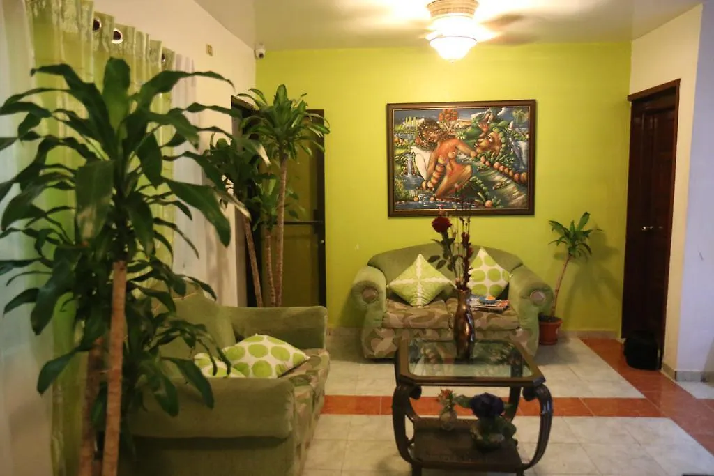 Hotel Odette Colonial Santo Domingo 2*,